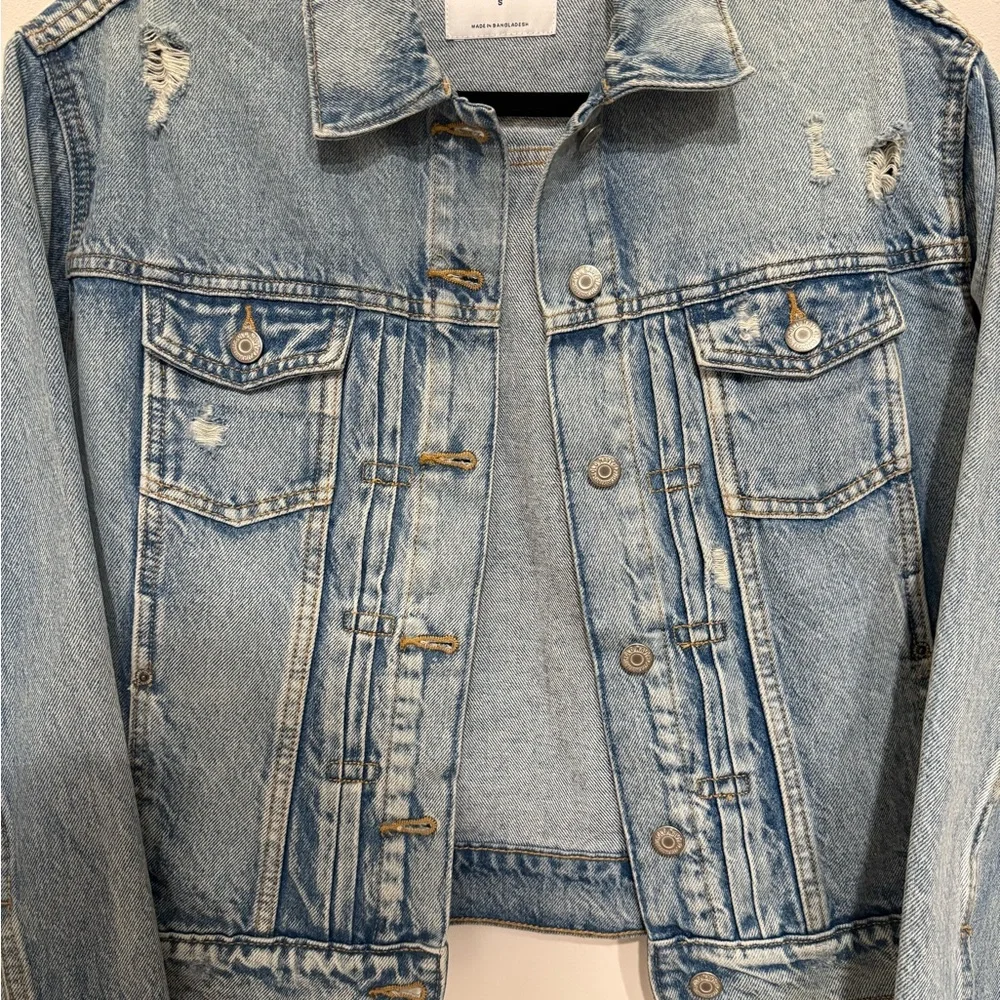Old Navy Light Blue Denim Jacket Small - Picture 2 of 4